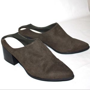 Olive Green Notched Heeled Mule